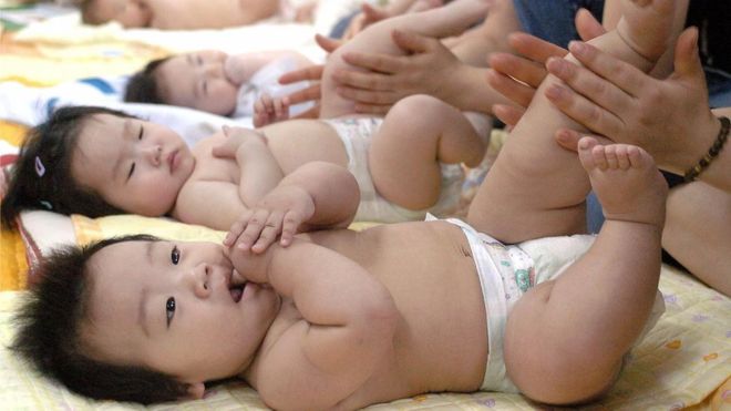 Tỷ lệ sinh ở Hàn Quốc xuống thấp kỷ lục đáng báo động