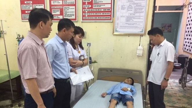 Xử phạt trường Tiểu học Đinh Tiên Hoàng 30 triệu đồng vì để xảy ra ngộ độc thực phẩm tập thể 