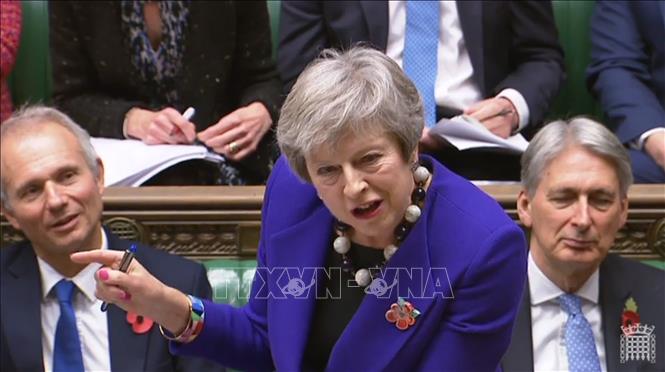 Thủ tướng Anh triệu tập họp khẩn cấp về Brexit