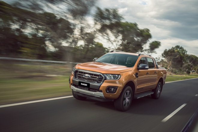 Ford Ranger, Everest tung phiên bản 2020 nâng cấp, giá không đổi