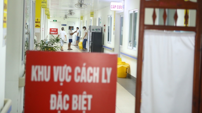 Hà Nội: Phạt 10 triệu đồng du học sinh trốn cách ly, định bay sang Anh