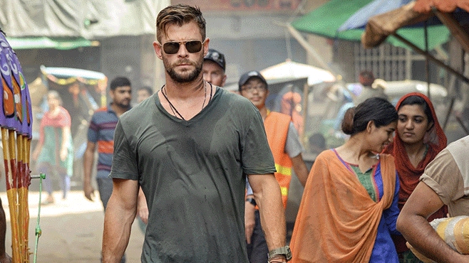Chris Hemsworth vào vai lính đánh thuê