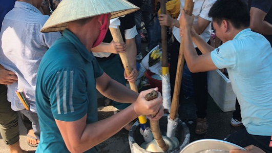 Thanh Hóa: Lễ hội Bánh chưng - Bánh giầy ở vùng biển Sầm Sơn