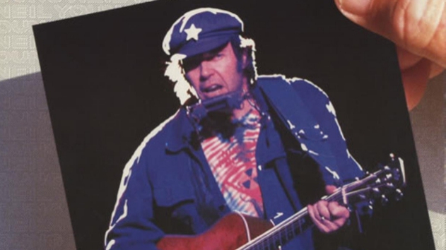 'Rockin’ In The Free World' của Neil Young: Ca khúc nóng hổi của chính trường