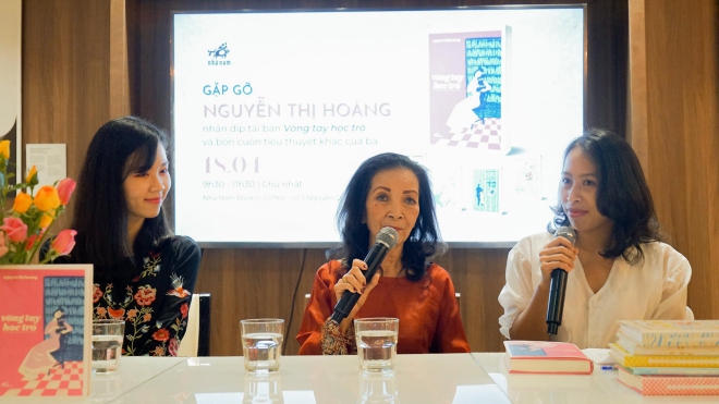 Nhà văn Nguyễn Thị Hoàng với tiểu thuyết 'Vòng tay học trò': Dạt dào 'thiên tính nữ'