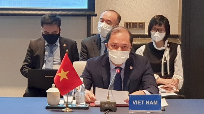 Hội nghị Quan chức cao cấp ASEAN-Trung Quốc về Thực hiện Tuyên bố về ứng xử của các bên ở Biển Đông DOC lần thứ 19