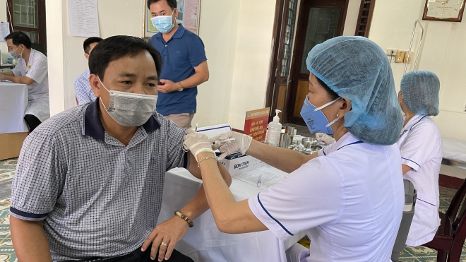 Hà Nội đảm bảo tiêm vaccine Covid-19 miễn phí, công bằng, minh bạch