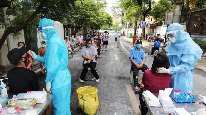 Từ ngày 18-20/8, Hà Nội xét nghiệm SARS-CoV-2 cho 13 nhóm người nguy cơ cao