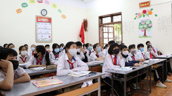 Lịch học học sinh, Học sinh lớp 12 Nghệ An trở lại trường sau gần 3 tháng, lịch đi học lại, lịch học