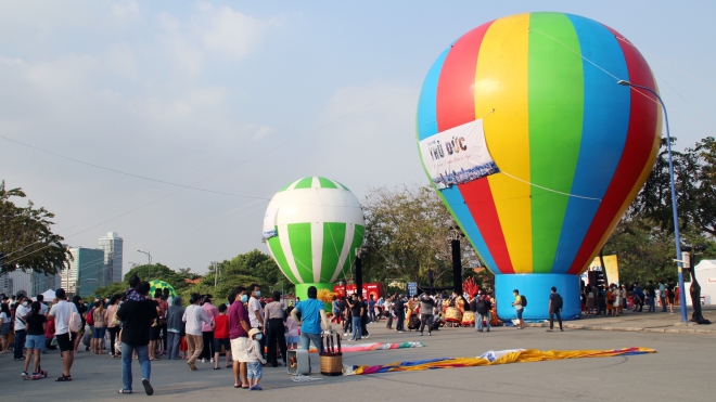 Lần đầu tiên tổ chức Ngày hội Khinh khí cầu tại Thành phố Hồ Chí Minh 