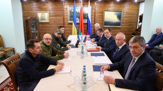 Vòng đàm phán thứ 3 Nga-Ukraine đạt tiến triển về sơ tán dân thường