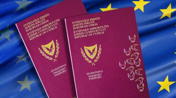 Ủy ban châu Âu kêu gọi chấm dứt chương trình cấp 'hộ chiếu vàng'