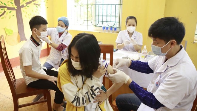 TP.HCM: Chuẩn bị kỹ trước khi triển khai tiêm vaccine phòng Covid-19 cho trẻ em