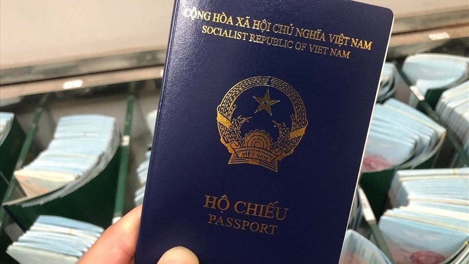Cục Quản lý xuất nhập cảnh thông tin về mẫu hộ chiếu mới