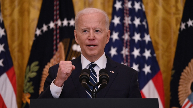 Tổng thống Biden đảo ngược sắc lệnh về người nhập cư