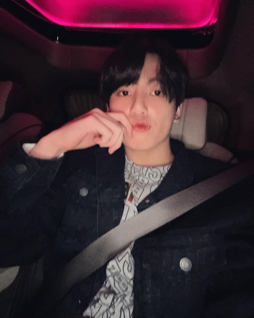 BTS, Jungkook, Út vàng BTS, Instagram, Jungkook xóa Instagram, kpop, k pop, idol, idol kpop, thành viên BTS, RM, Jin, Jimin, Jungkook, Suga, JHope, J Hope, V