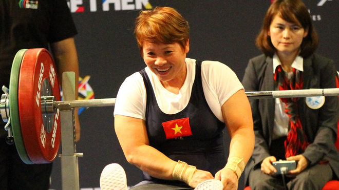 Châu Hoàng Tuyết Loan vượt qua chính mình tại Paralympic 
