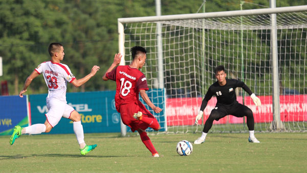 VIDEO: U23 Việt Nam đấu tập Viettel, HLV Kim Yan Hoon đã tìm ra bộ khung chính