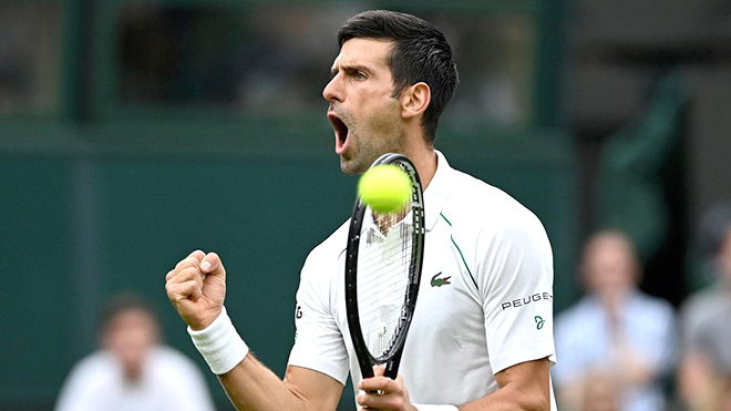 Tennis: Djokovic vào tứ kết, Swiatek rời cuộc chơi Wimbledon 2021