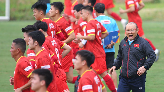 Tuyển Việt Nam dự vòng loại World Cup: Tìm đội hình 1 của HLV Park Hang Seo