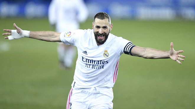 Real Madrid, Karim Benzema, La Liga, Bảng xếp hạng La Liga, Lịch thi đấu La Liga, bóng đá Tây Ban Nha, cuộc đua vô địch La Liga, Zinedine Zidane, Messi, Suarez, Barcelona