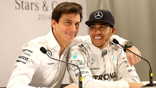 Hamilton, Lewis Hamilton, Hamilton gia hạn với Mercedes, Hamilton ký hợp đồng với Mercedes, F1, đua xe F1, đua xe Công thức 1, Hamilton rời Mercedes, Mercedes, F1 2021