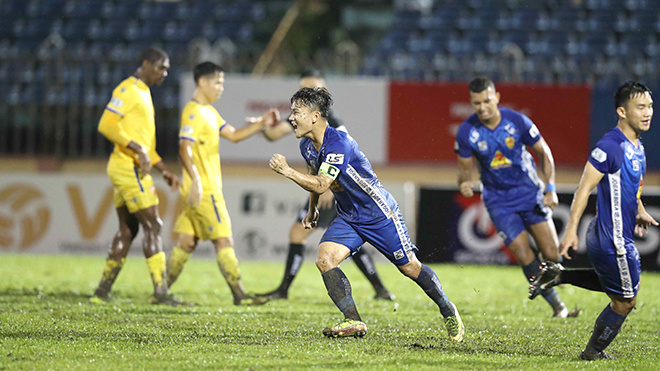 bóng đá Việt Nam, tin tức bóng đá, bong da, tin bong da, Quảng Nam, lịch thi đấu V League, BXH V League, Quảng Nam vs Đà Nẵng, HLV Nguyễn Thành Công