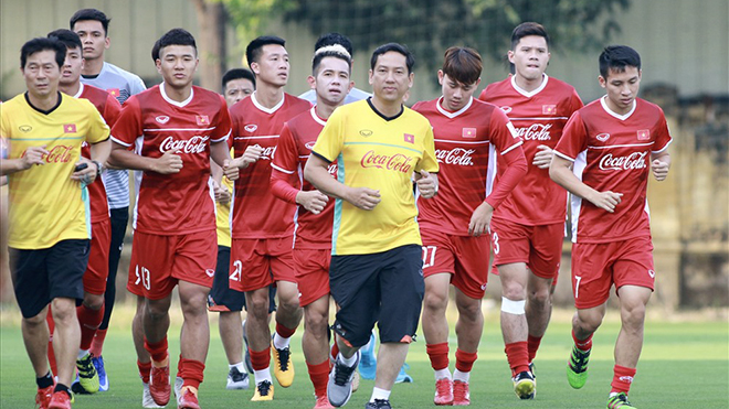 Cựu tuyển thủ Nguyễn Hồng Sơn: 'Việt Nam vô địch AFF Cup 2018, tại sao không?'