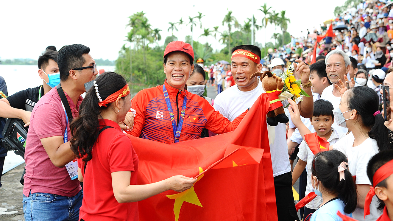Việt Nam thắng tuyệt đối các nội dung nữ môn đua thuyền