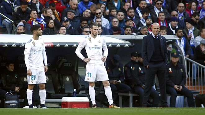 Sau 'Kinh điển', Zidane cần thay đổi Real Madrid