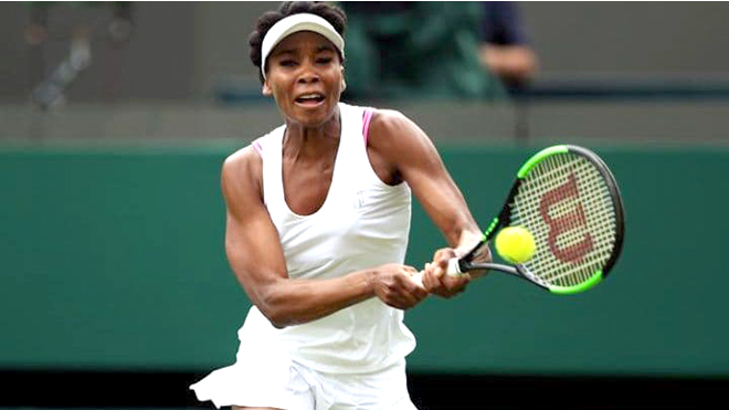 Venus Williams và cuộc phá cách trang phục bất thành