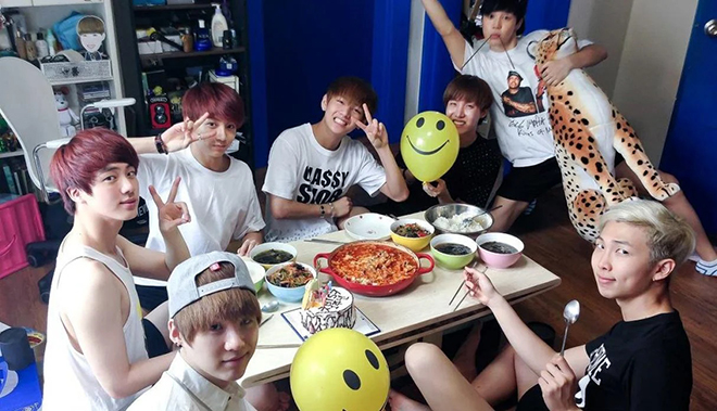 BTS, BTS thời tân binh, BTS thời debut, Jungkook, Suga, Jimin, J-Hope, RM BTS, V BTS, Your Eyes Tell