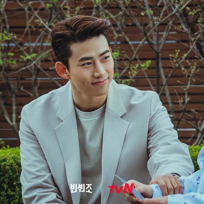 Vincenzo, Song Jong Ki, Kịch bản Vincenzo hụt hơi, Jeon Yeo Been,  Ok Taecyeon