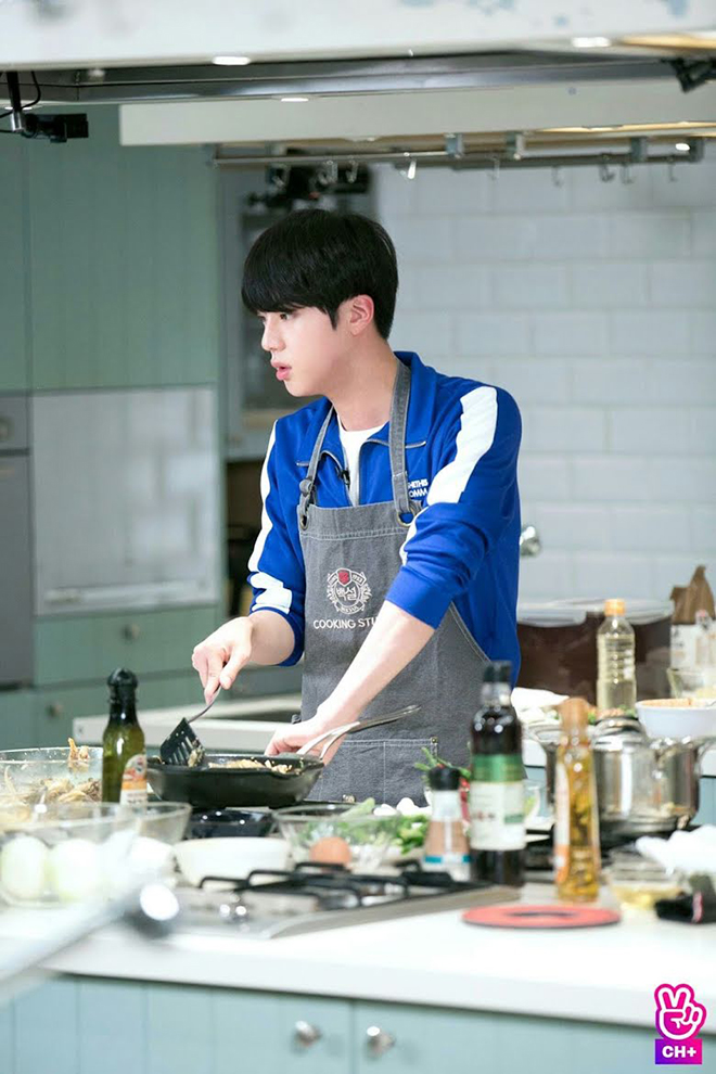 BTS, Các món nấu tủ của BTS, BTS tính phát hành sách dạy nấu ăn, Jungkook, Suga
