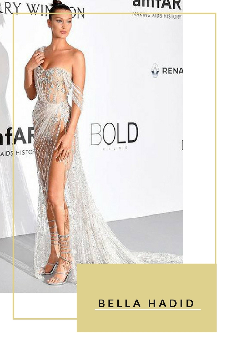 Siêu mẫu 20 tuổi người Mỹ - Bella Hadid - "đánh cắp" thảm đỏ Liên hoan phim Cannes lần thứ 70 trong thiết kế xuyên thấu của hãng Ralph & Russo