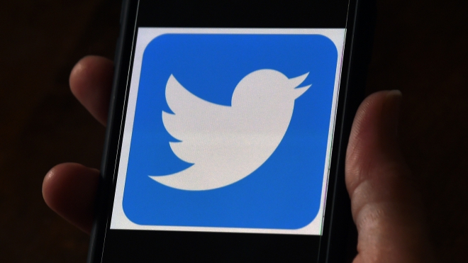 Twitter chặn nhiều tài khoản giả mạo có dấu hiệu thao túng dư luận bầu cử