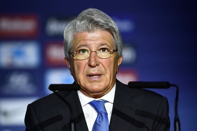 Chủ tịch Atletico nói không với Ronaldo