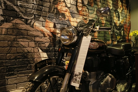 Chiếc moto của Trần Lập tại 1995 Buctuong Story