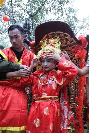 Trong ảnh: Nghi thức rước vị nữ tướng tại Lễ hội đền Sóc năm 2019. Ảnh: Quang Quyết-TTXVN