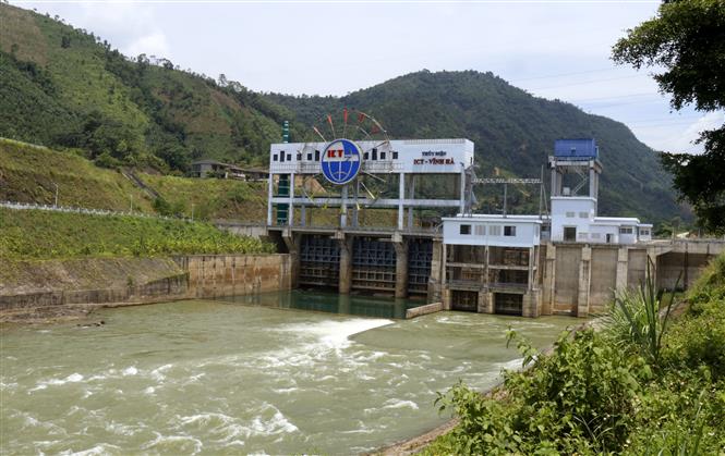 Trong ảnh: Nhà máy thủy điện Vĩnh Hà đảm bảo an toàn hồ đập cho mùa mưa lũ năm 2020. Ảnh: Quốc Khánh - TTXVN