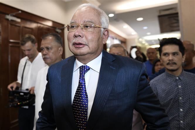 Trong ảnh: (tư liệu) Cựu Thủ tướng Najib Razak tới tòa án ở Kuala Lumpur, Malaysia, ngày 19/8/2019. Ảnh: AFP/TTXVN
