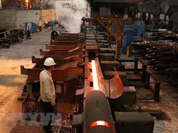 Dây chuyền cán thép tự động của Nhà máy cán thép Thái Trung, Công ty Cổ phần gang thép Thái Nguyên. (Ảnh: Hoàng Nguyên/TTXVN)
