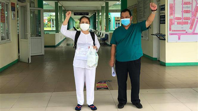  Bệnh nhân mắc COVID-19 cuối cùng điều trị tại Bệnh viện Phổi Đà Nẵng được xuất viện