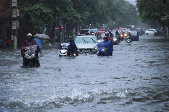 mưa lũ gây ngập lụt tại một số tỉnh thành 