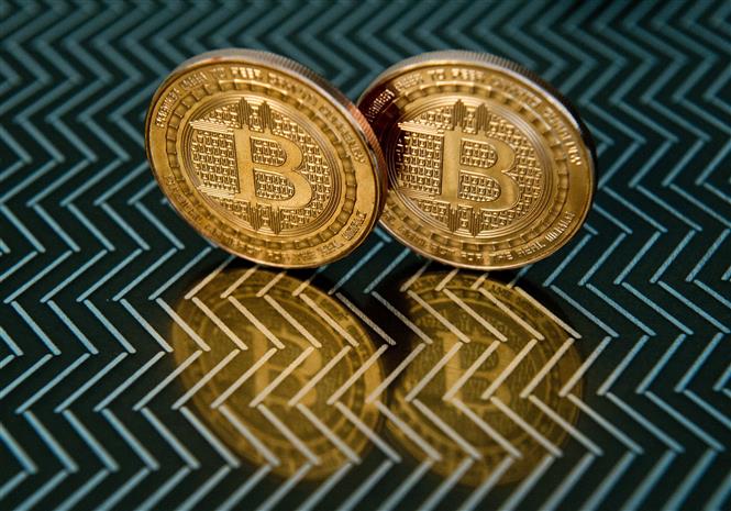 Đồng tiền điện tử bitcoin. Ảnh: AFP/TTXVN