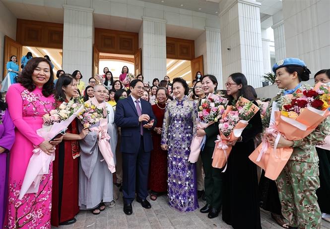 Thủ tướng gặp mặt đại biểu phụ nữ tiêu biểu, Thủ tướng Phạm Minh Chính, Thủ tướng Phạm Minh Chính  