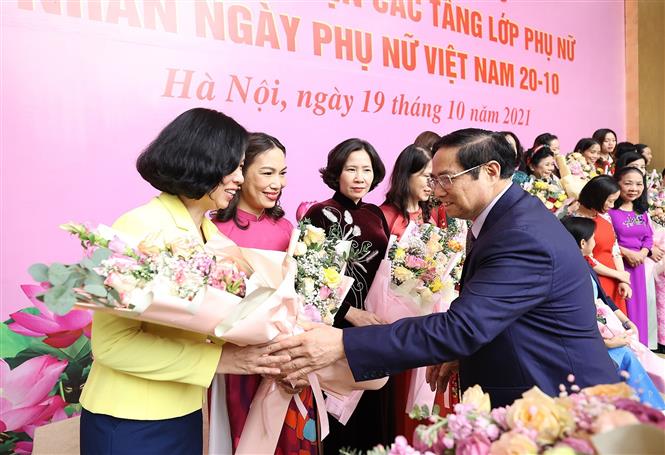 Thủ tướng gặp mặt đại biểu phụ nữ tiêu biểu, Thủ tướng Phạm Minh Chính, Thủ tướng Phạm Minh Chính  