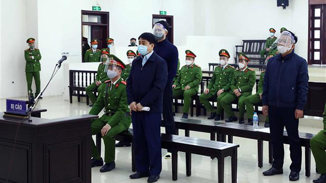 Vụ mua chế phẩm Redoxy - 3C: Cựu Chủ tịch UBND thành phố Hà Nội Nguyễn Đức Chung bị tuyên phạt 8 năm tù