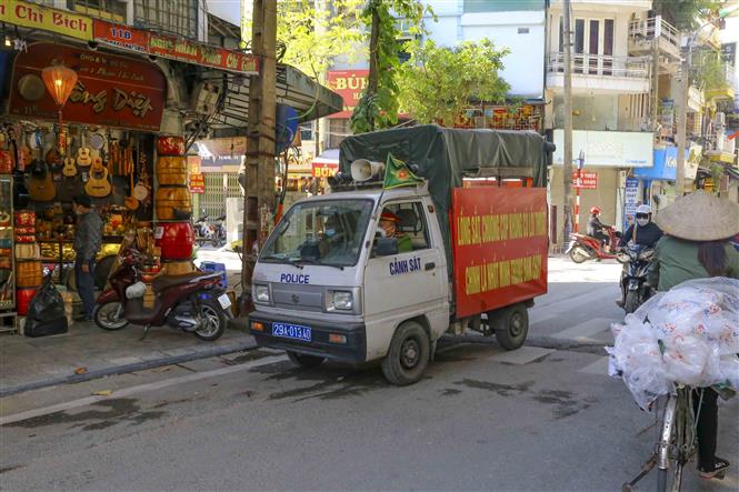 quận Hoàn Kiếm, quận Hoàn Kiếm dừng các hoạt động không thiết yếu, hoạt động không thiết yếu, đóng cửa các hoạt động không thiết yếu 