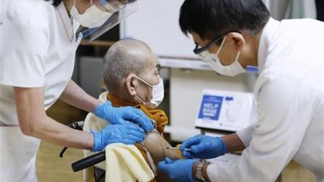 Nhật Bản phát hiện lây nhiễm biến thể Omicron đầu tiên trong cộng đồng